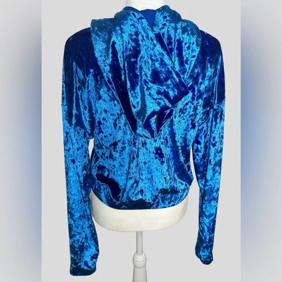 Fabletics Sapphire Velvet Hoodie - Picture 5 of 9